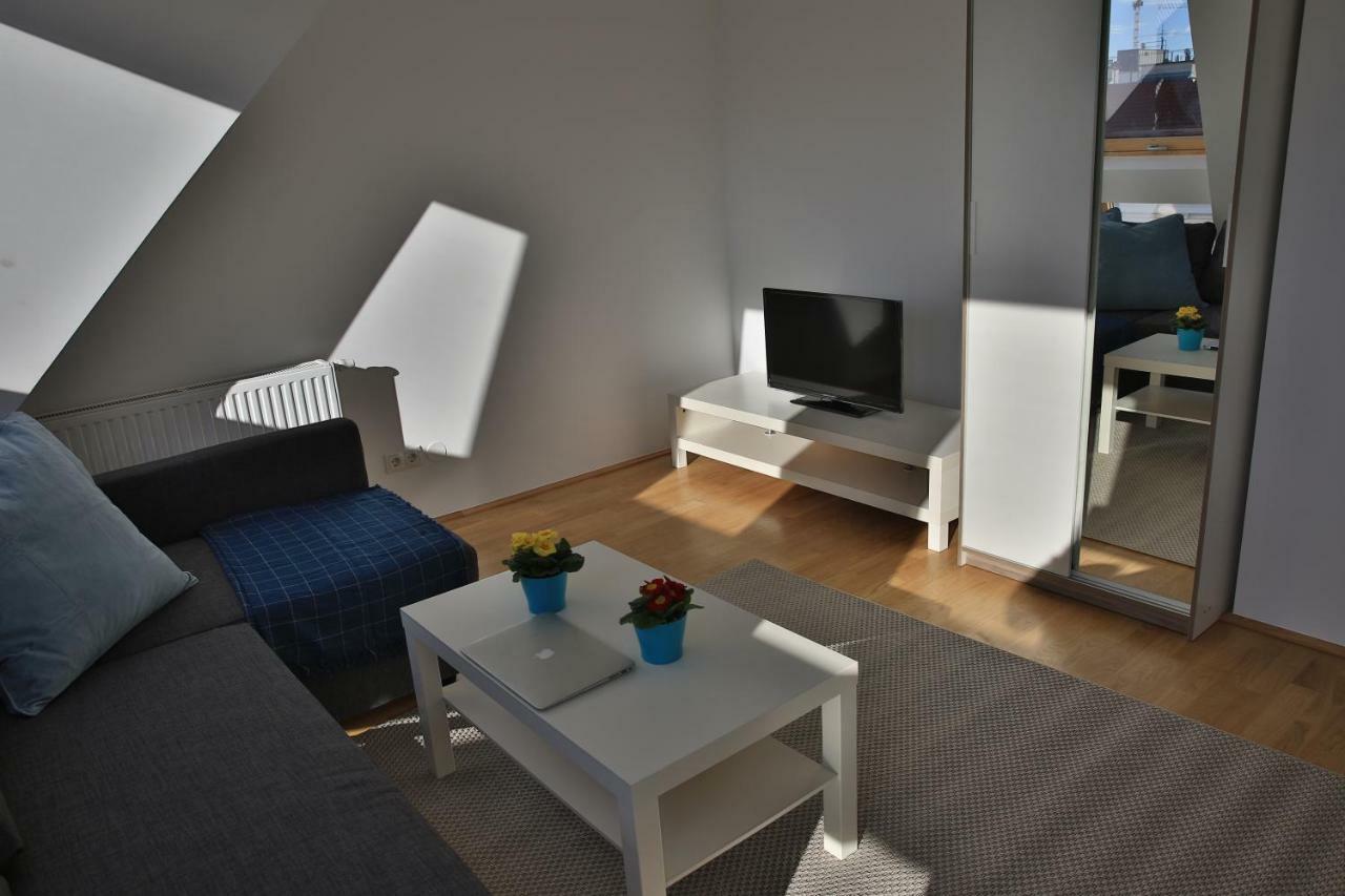 Celestial Living L Dg2'12 Leilighet Wien Eksteriør bilde